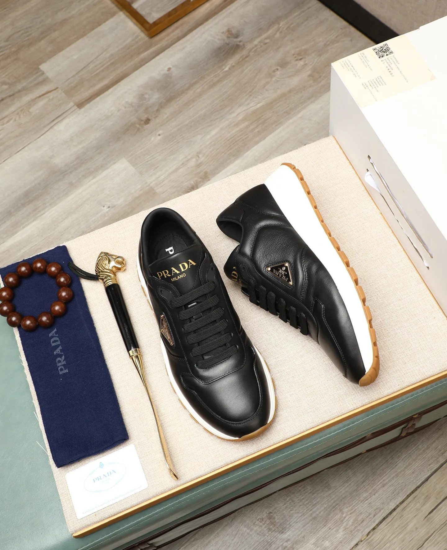 Men's shoes 💰540 🌹🌹[PRADA—Prada] 2025 latest model 🙈original replica! 👟👟👟Available here. The workmanship is top-notch. The upper is made from Italy. 🇮🇹Imported first-layer cowhide. ❗️Breathable genuine leather lining @Suitable for travel. The original version has an enlarged engraved sole, making it suitable for all kinds of travels, showing low-key luxury. Let quality speak for itself. Color: Size: 38-45